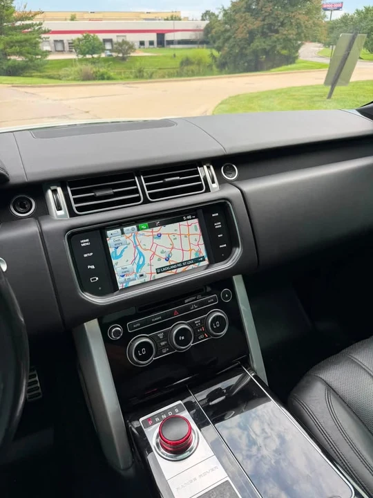 2015 Land Rover Range Rover L405 - Image 16 of 20