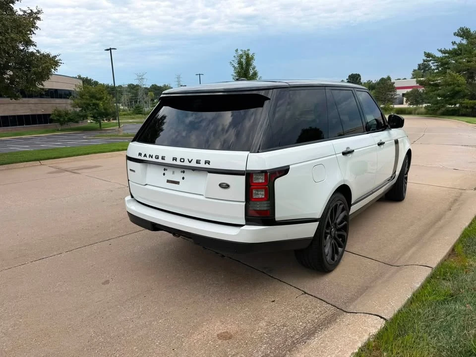 2015 Land Rover Range Rover L405 - Image 4 of 20