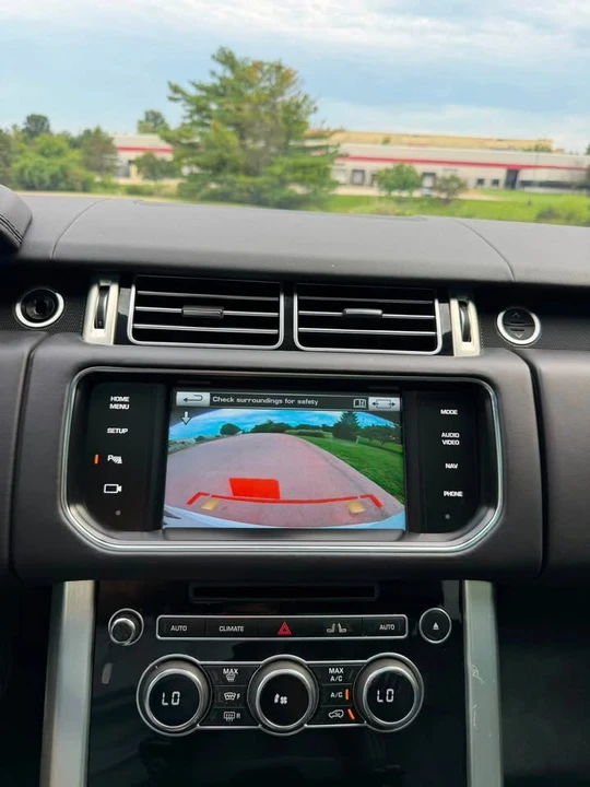 2015 Land Rover Range Rover L405 - Image 14 of 20