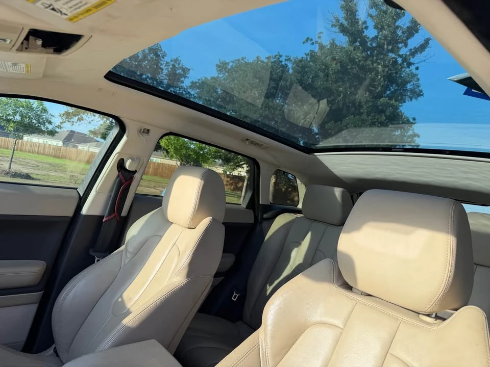 2015 Land Rover Range Rover L405 - Image 7 of 10