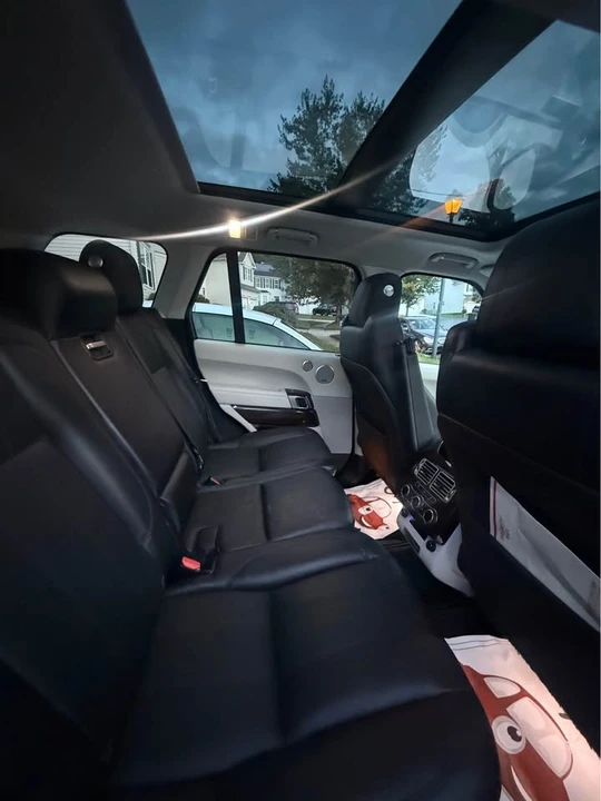 2015 Land Rover Range Rover L405 - Image 11 of 15