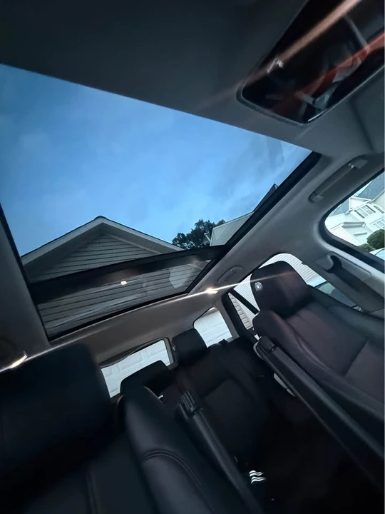 2015 Land Rover Range Rover L405 - Image 12 of 15