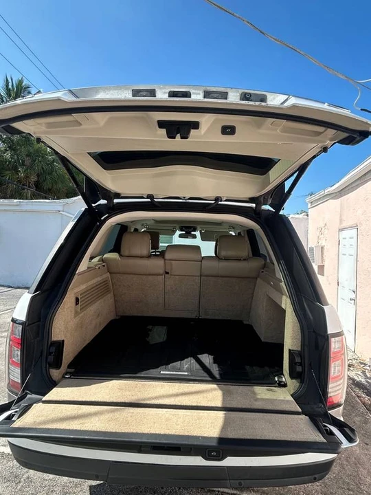 2015 Land Rover Range Rover L405 - Image 7 of 12
