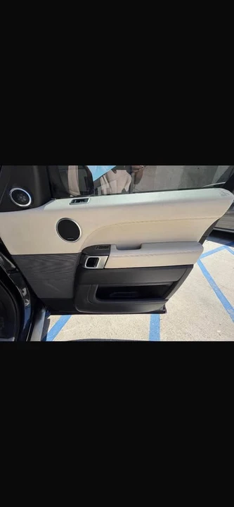 2015 Land Rover Range Rover L405 - Image 6 of 11