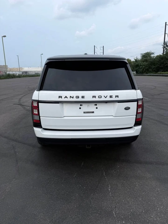 2015 Land Rover Range Rover L405 - Image 5 of 13