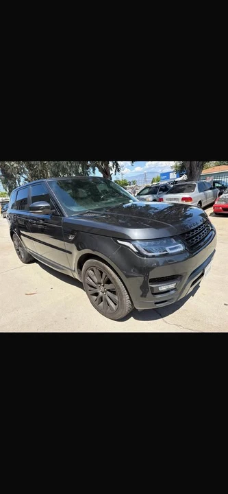 2015 Land Rover Range Rover L405 - Image 2 of 11