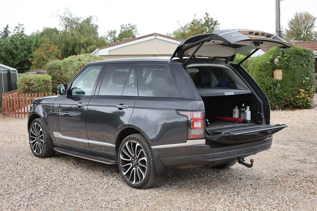 2015 Land Rover Range Rover L405 - Image 15 of 30