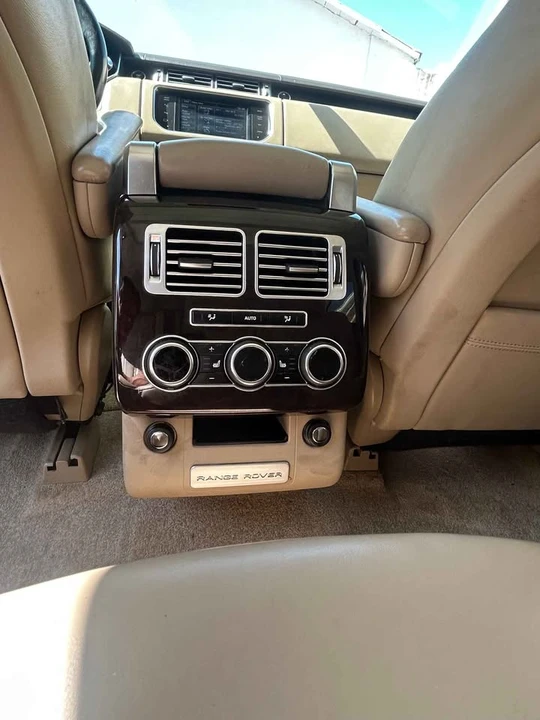 2015 Land Rover Range Rover L405 - Image 7 of 13