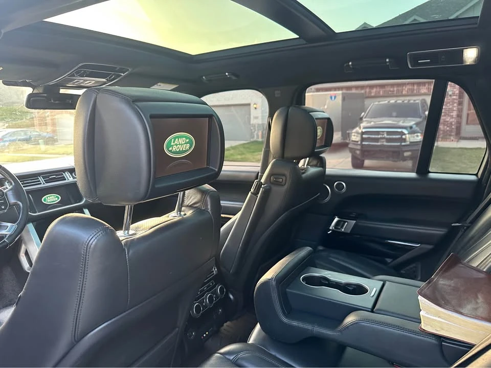 2015 Land Rover Range Rover L405 - Image 8 of 11