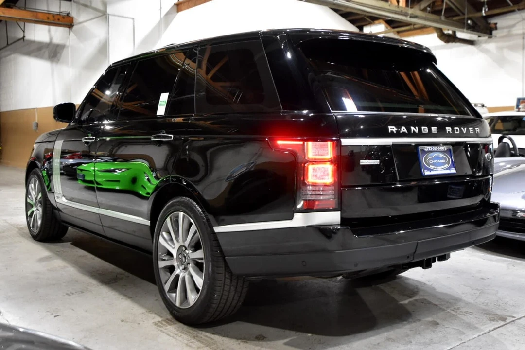 2015 Land Rover Range Rover L405 - Image 10 of 21