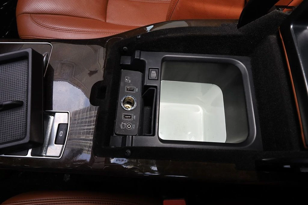 2015 Land Rover Range Rover L405 - Image 10 of 31