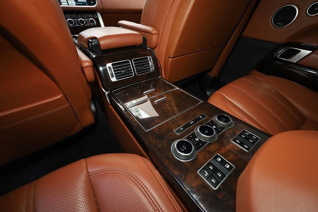 2015 Land Rover Range Rover L405 - Image 7 of 31