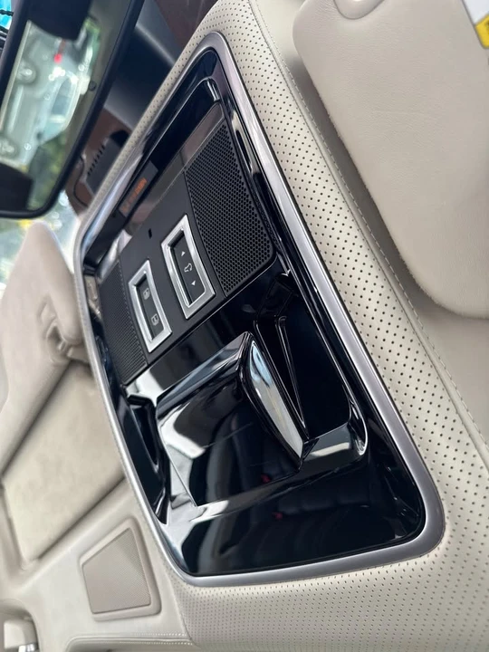 2015 Land Rover Range Rover L405 - Image 11 of 14