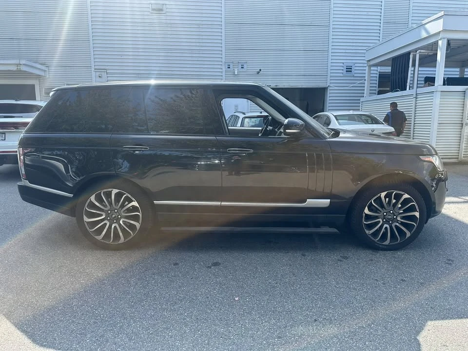 2015 Land Rover Range Rover L405 - Image 3 of 14