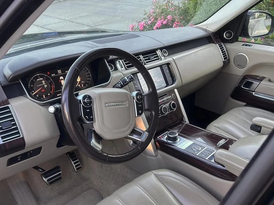 2015 Land Rover Range Rover L405 - Image 7 of 18