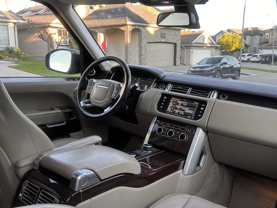2015 Land Rover Range Rover L405 - Image 10 of 18