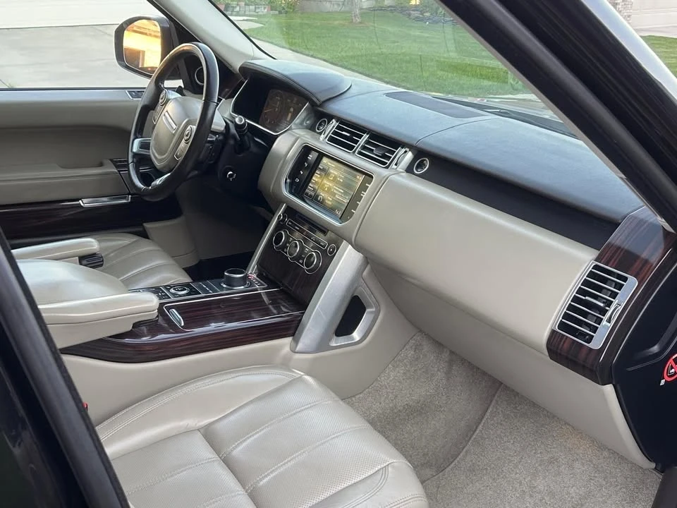 2015 Land Rover Range Rover L405 - Image 16 of 18