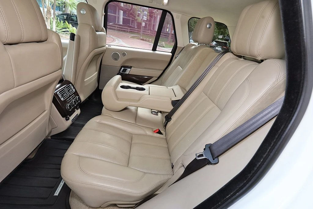 2015 Land Rover Range Rover L405 - Image 7 of 31