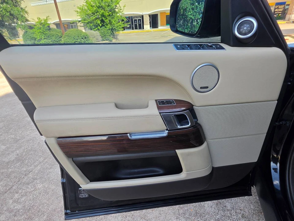 2015 Land Rover Range Rover L405 - Image 17 of 24