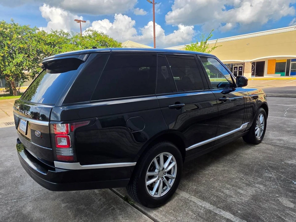 2015 Land Rover Range Rover L405 - Image 5 of 24