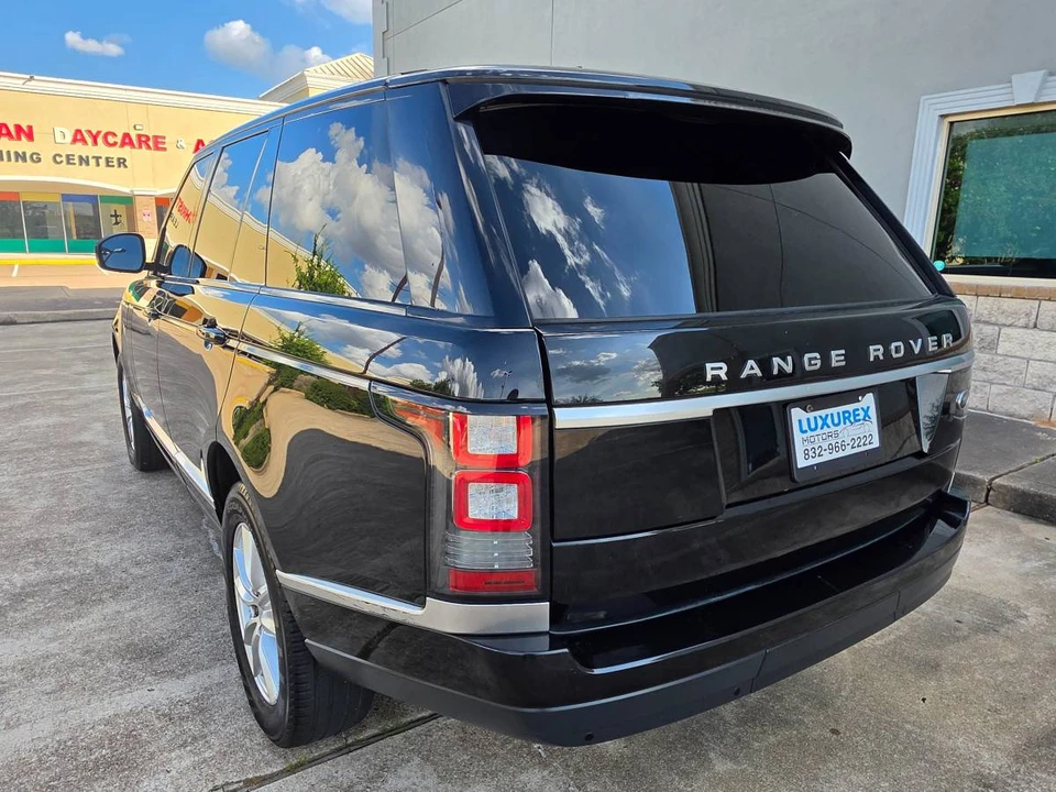 2015 Land Rover Range Rover L405 - Image 4 of 24