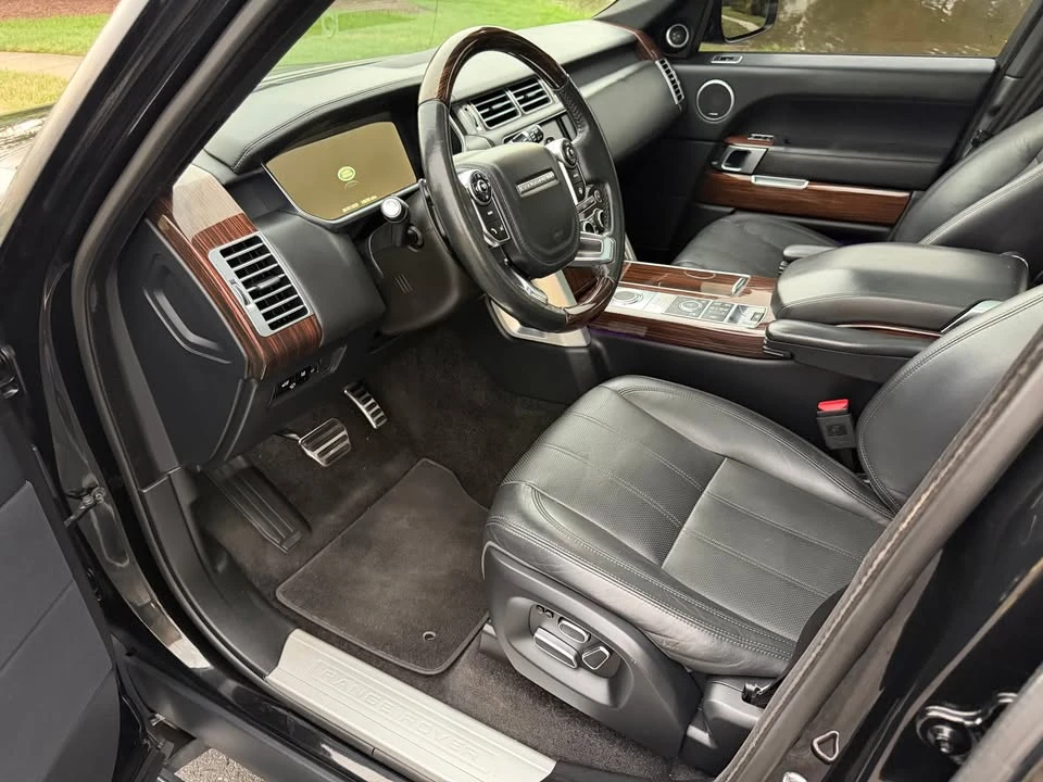 2015 Land Rover Range Rover L405 - Image 14 of 19