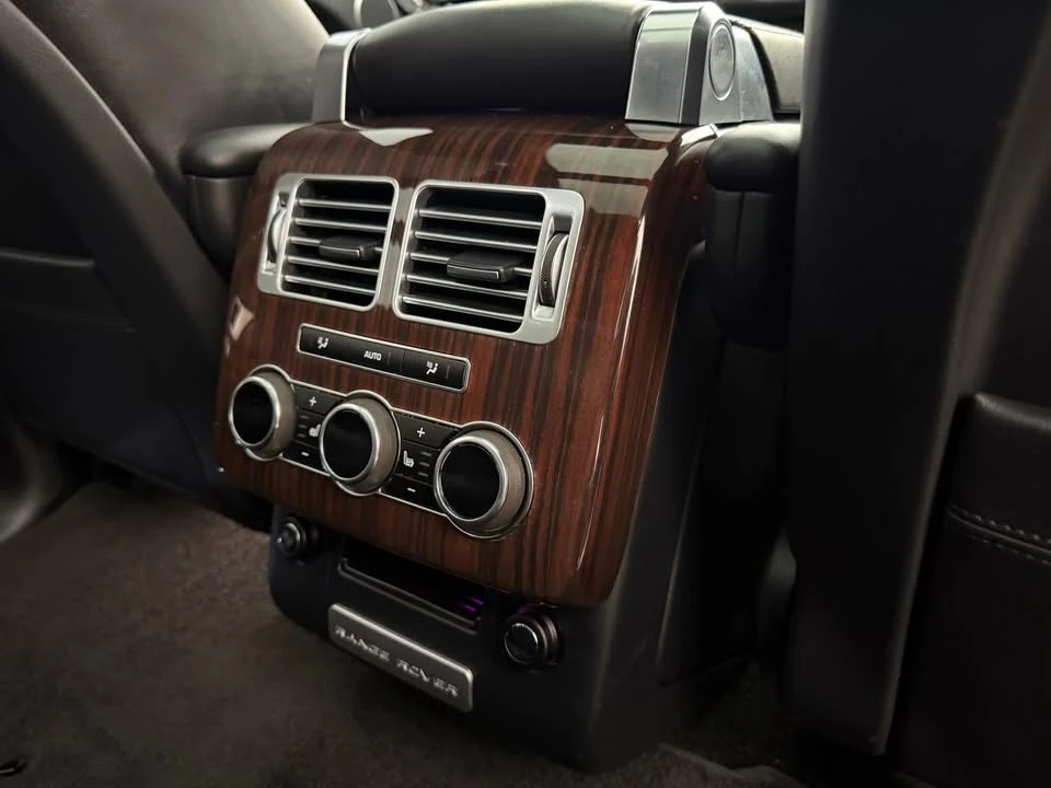 2015 Land Rover Range Rover L405 - Image 9 of 19