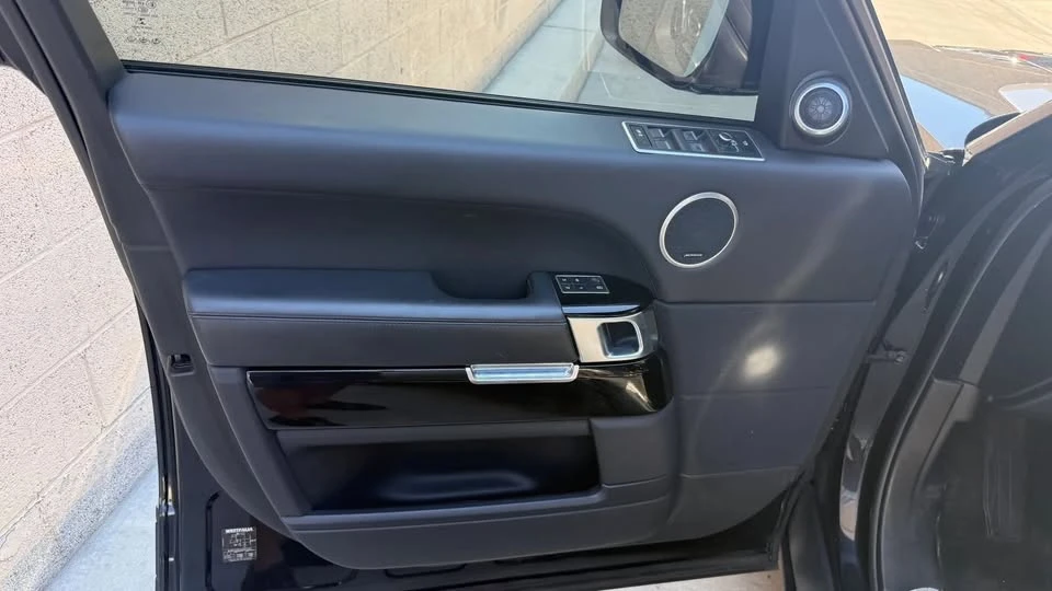 2015 Land Rover Range Rover L405 - Image 12 of 20