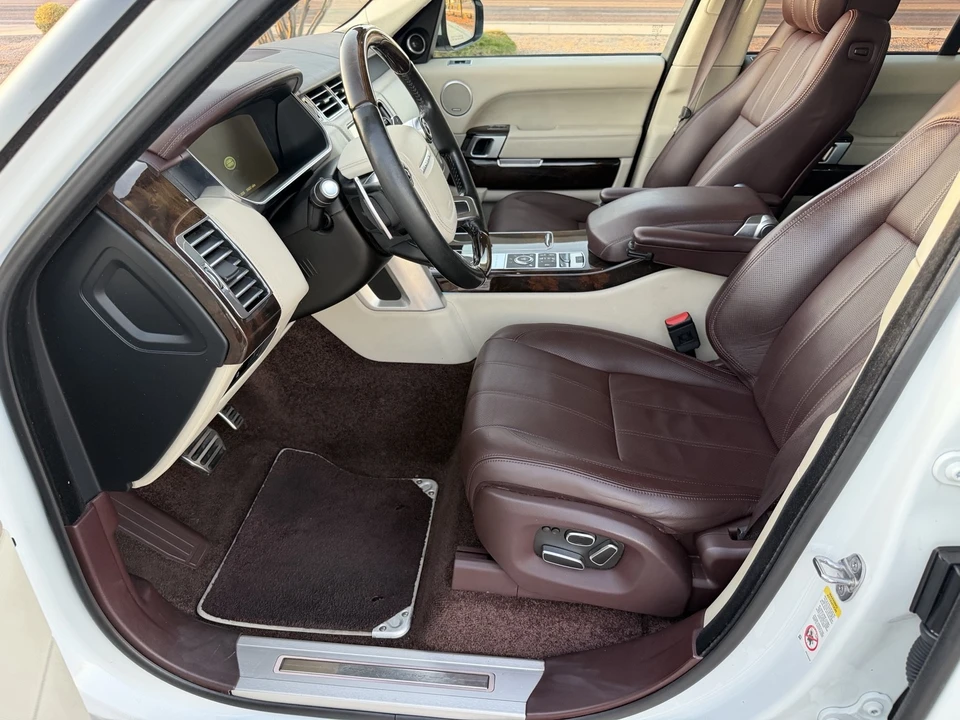 2015 Land Rover Range Rover L405 - Image 23 of 31
