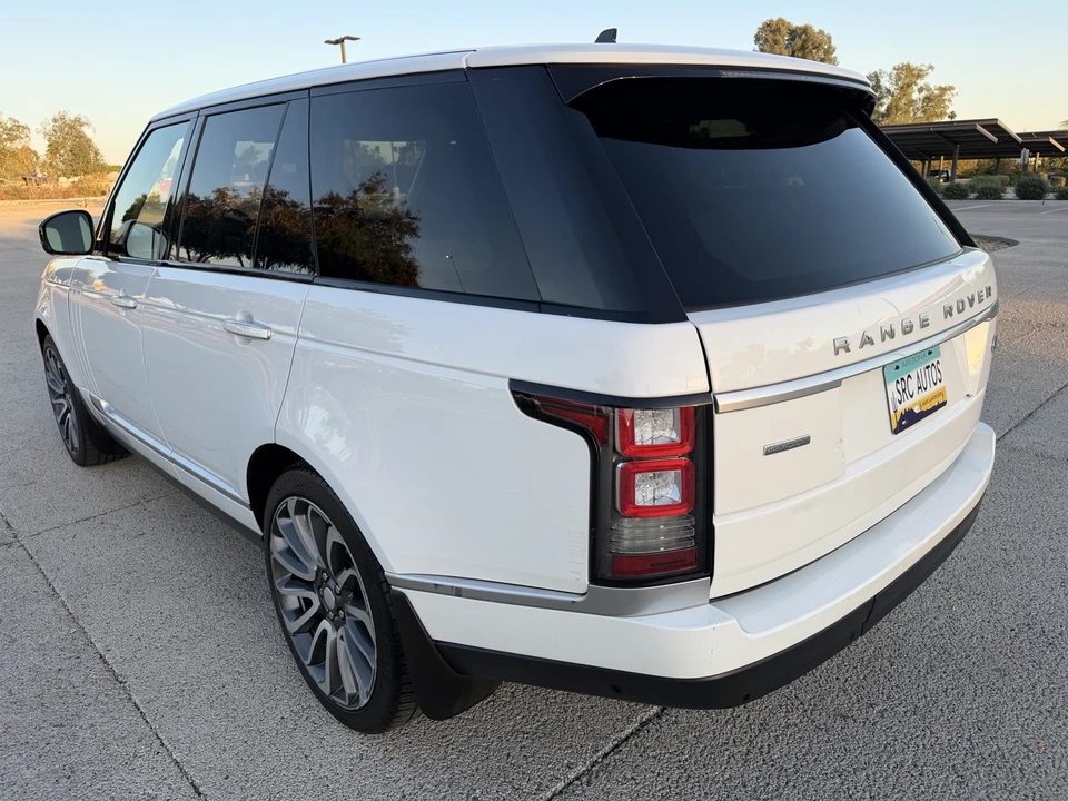 2015 Land Rover Range Rover L405 - Image 8 of 21