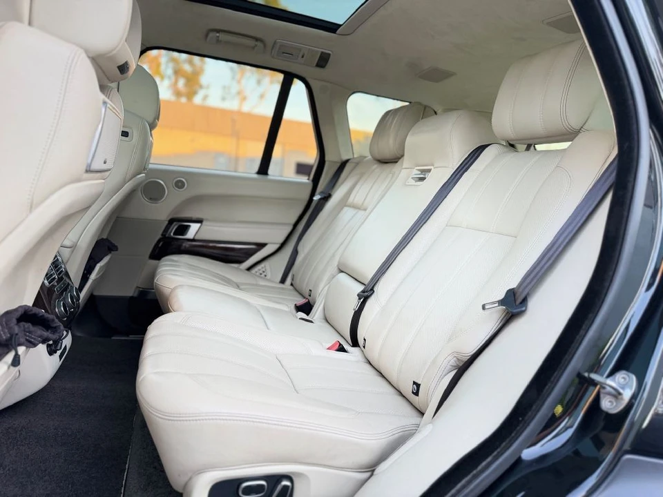 2015 Land Rover Range Rover L405 - Image 19 of 21