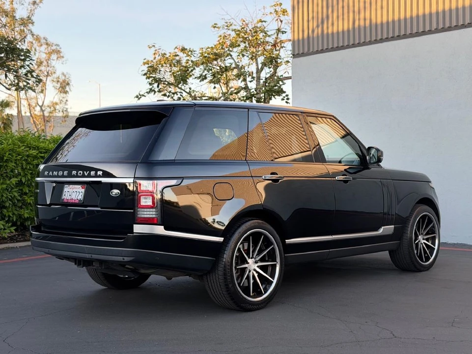 2015 Land Rover Range Rover L405 - Image 12 of 21