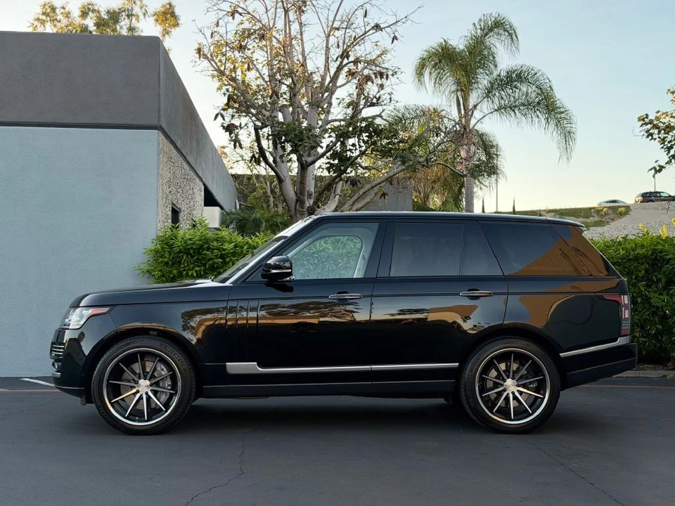 2015 Land Rover Range Rover L405 - Image 9 of 21