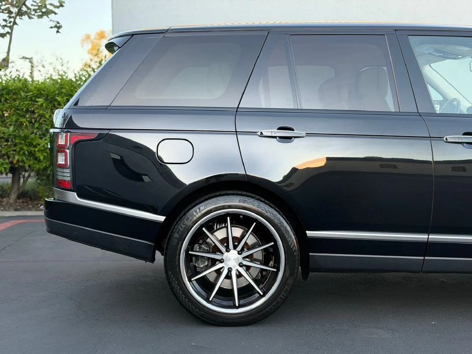 2015 Land Rover Range Rover L405 - Image 5 of 21