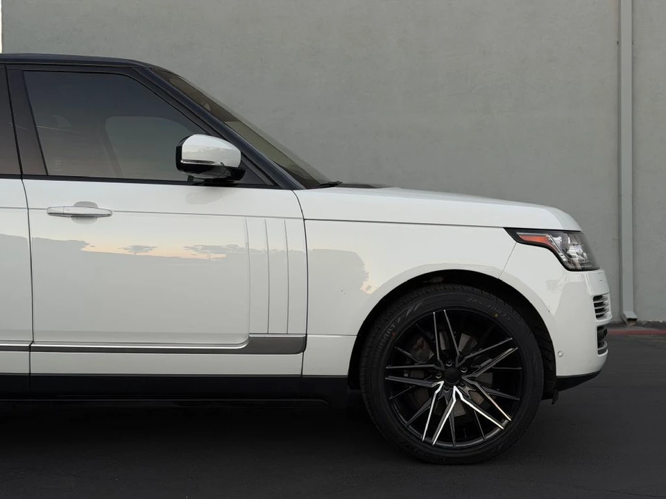 2015 Land Rover Range Rover L405 - Image 5 of 21