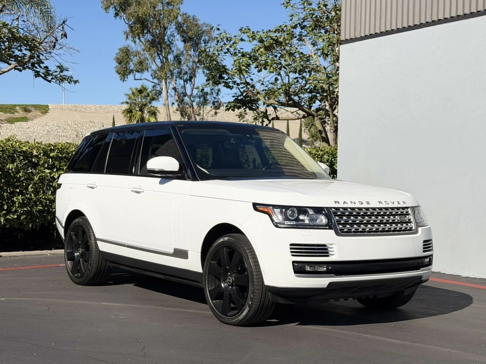 2015 Land Rover Range Rover L405 - Image 16 of 21