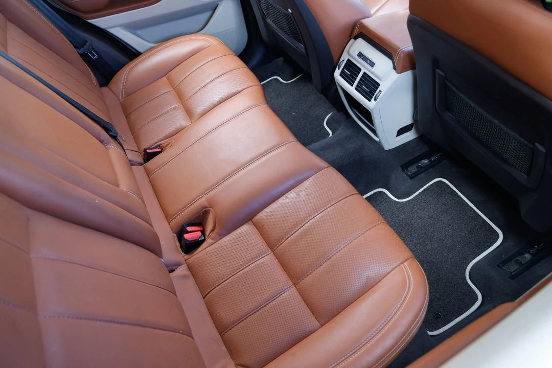 2015 Land Rover Range Rover L405 - Image 12 of 12