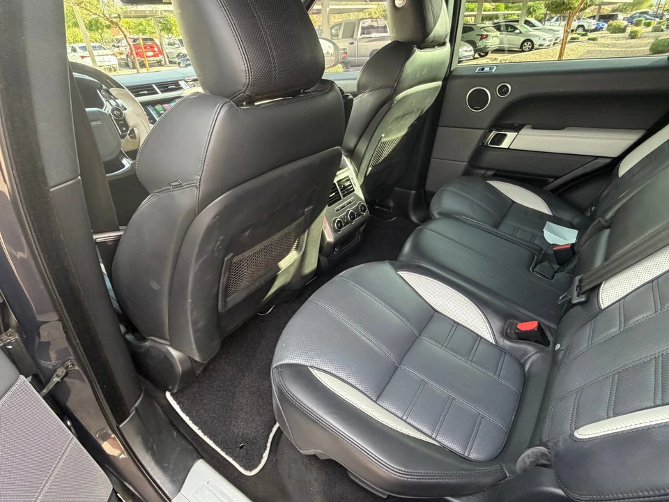 2015 Land Rover Range Rover L405 - Image 14 of 18