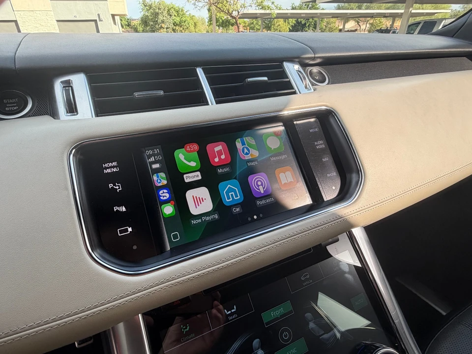 2015 Land Rover Range Rover L405 - Image 12 of 18