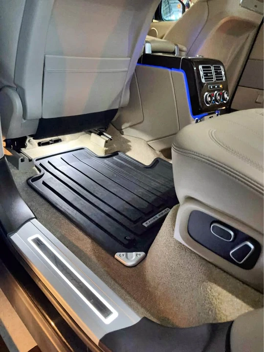 2015 Land Rover Range Rover L405 - Image 14 of 20