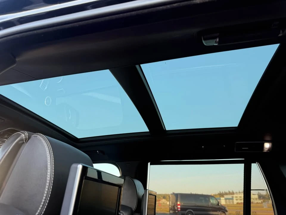 2015 Land Rover Range Rover L405 - Image 16 of 19