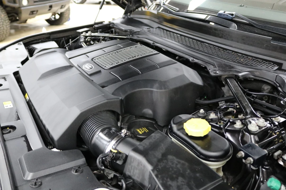 2015 Land Rover Range Rover L405 - Image 6 of 8