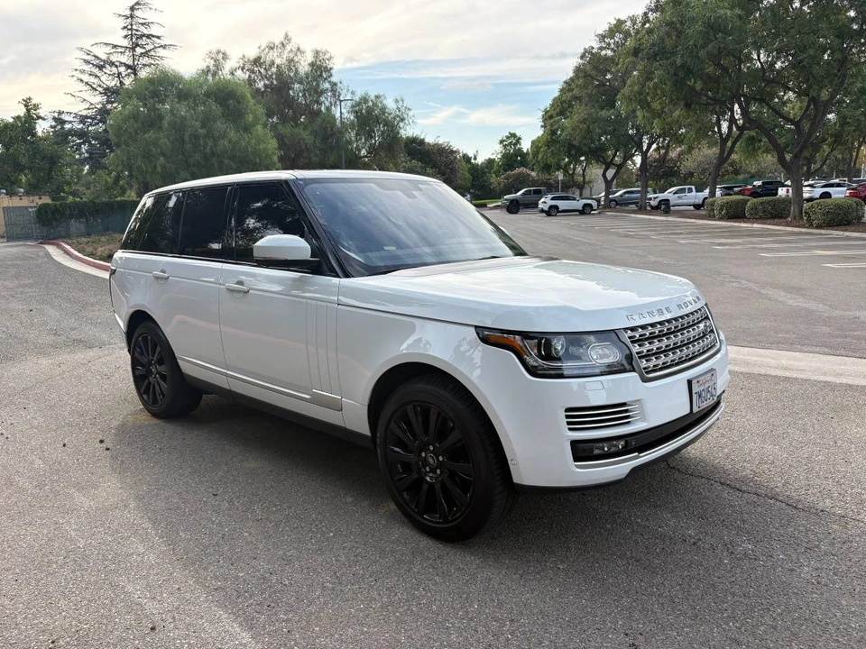 2015 Land Rover Range Rover L405 - Image 7 of 22