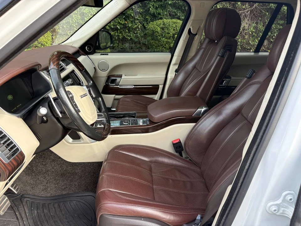 2015 Land Rover Range Rover L405 - Image 11 of 22