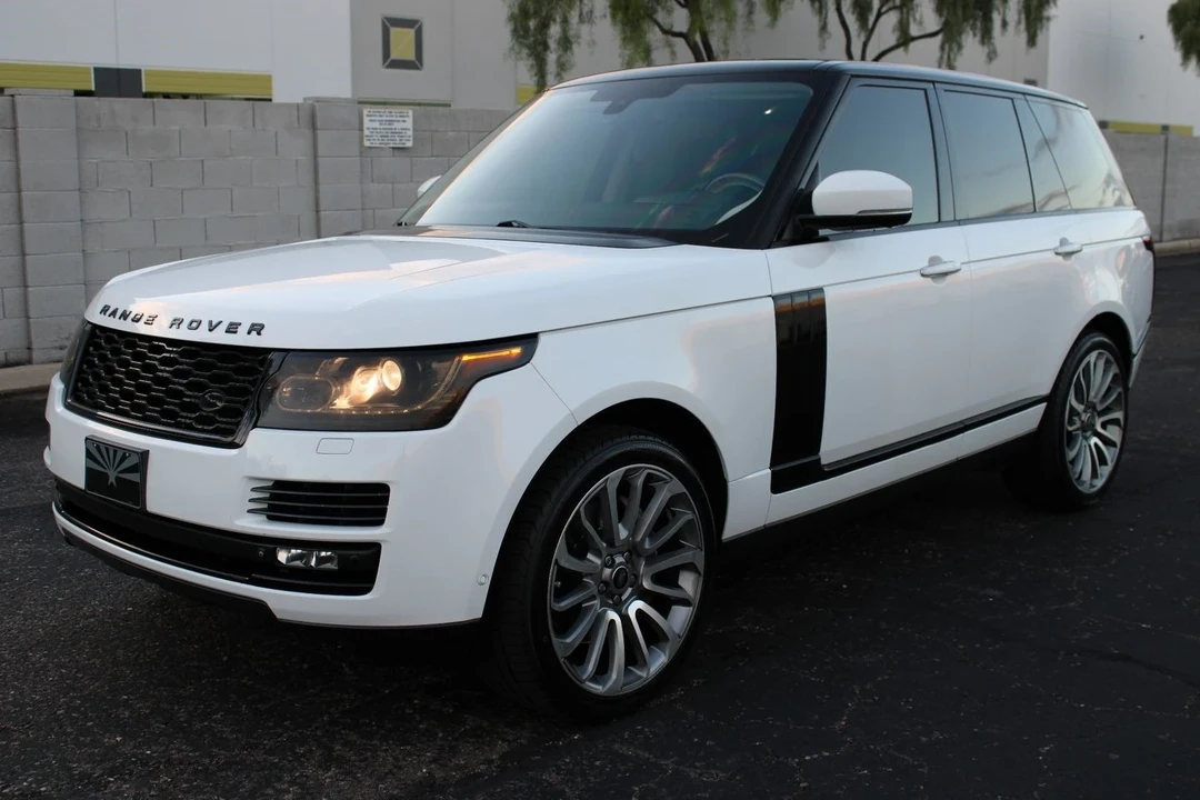 2015 Land Rover Range Rover L405 - Image 8 of 21
