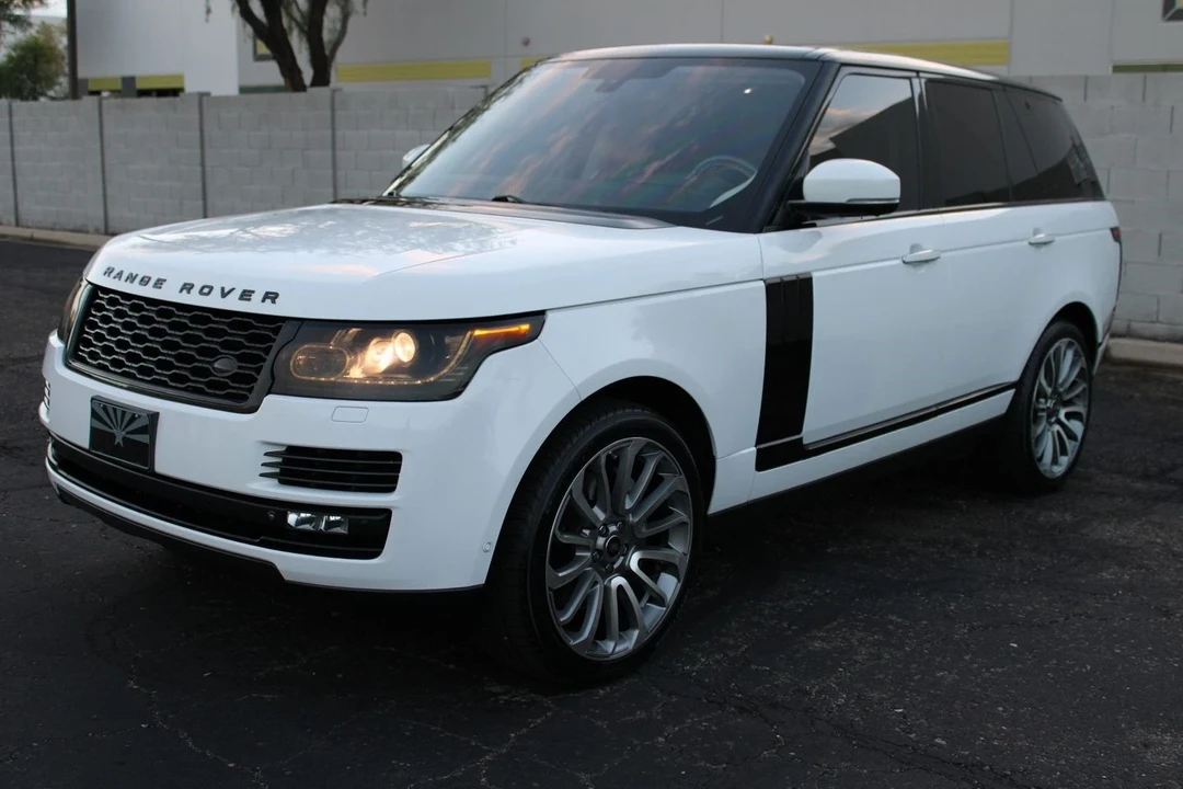 2015 Land Rover Range Rover L405 - Image 12 of 21