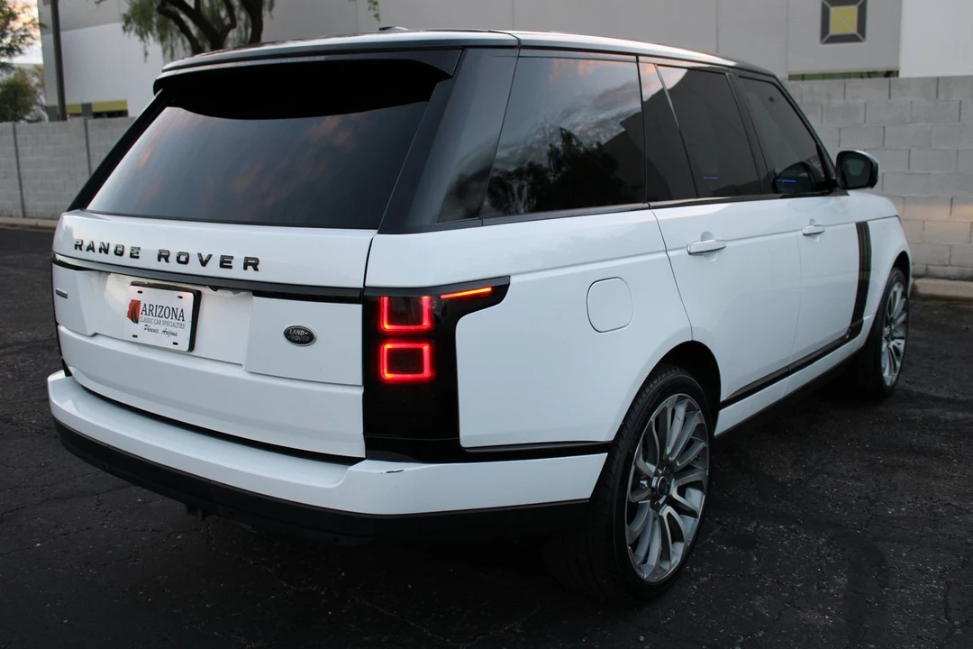 2015 Land Rover Range Rover L405 - Image 24 of 31
