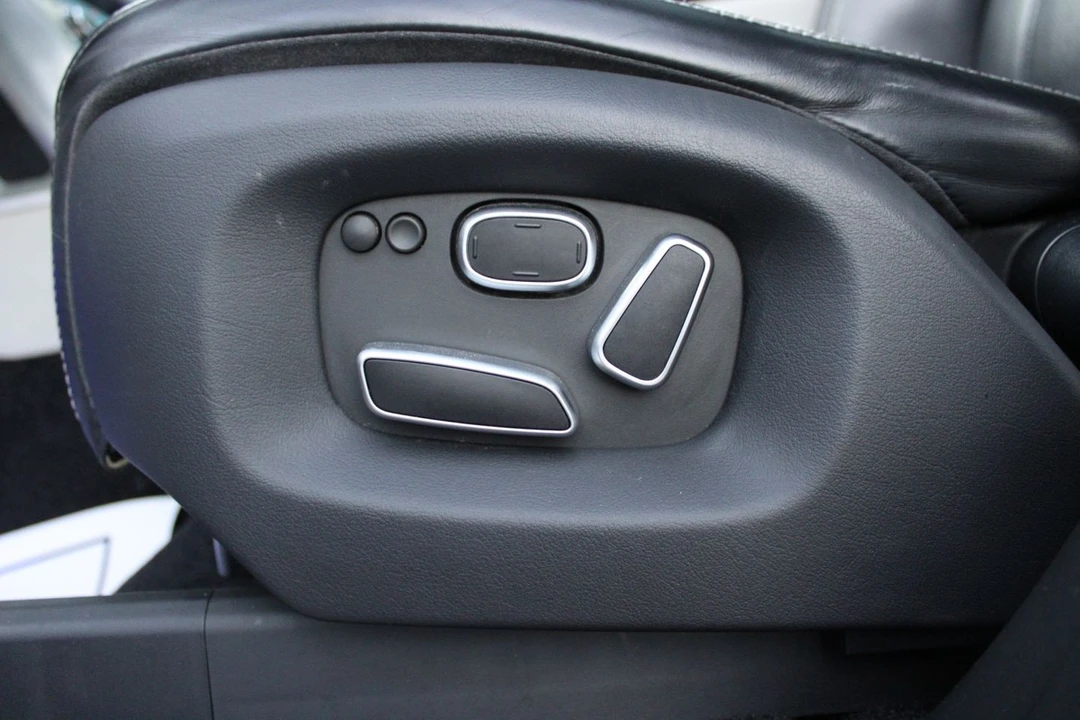 2015 Land Rover Range Rover L405 - Image 30 of 31