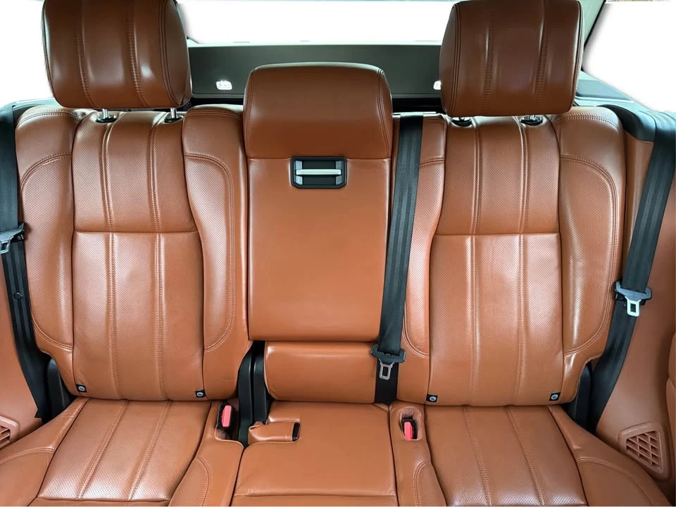 2015 Land Rover Range Rover L405 - Image 13 of 17