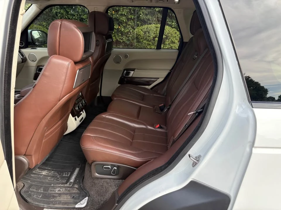 2015 Land Rover Range Rover L405 - Image 12 of 20